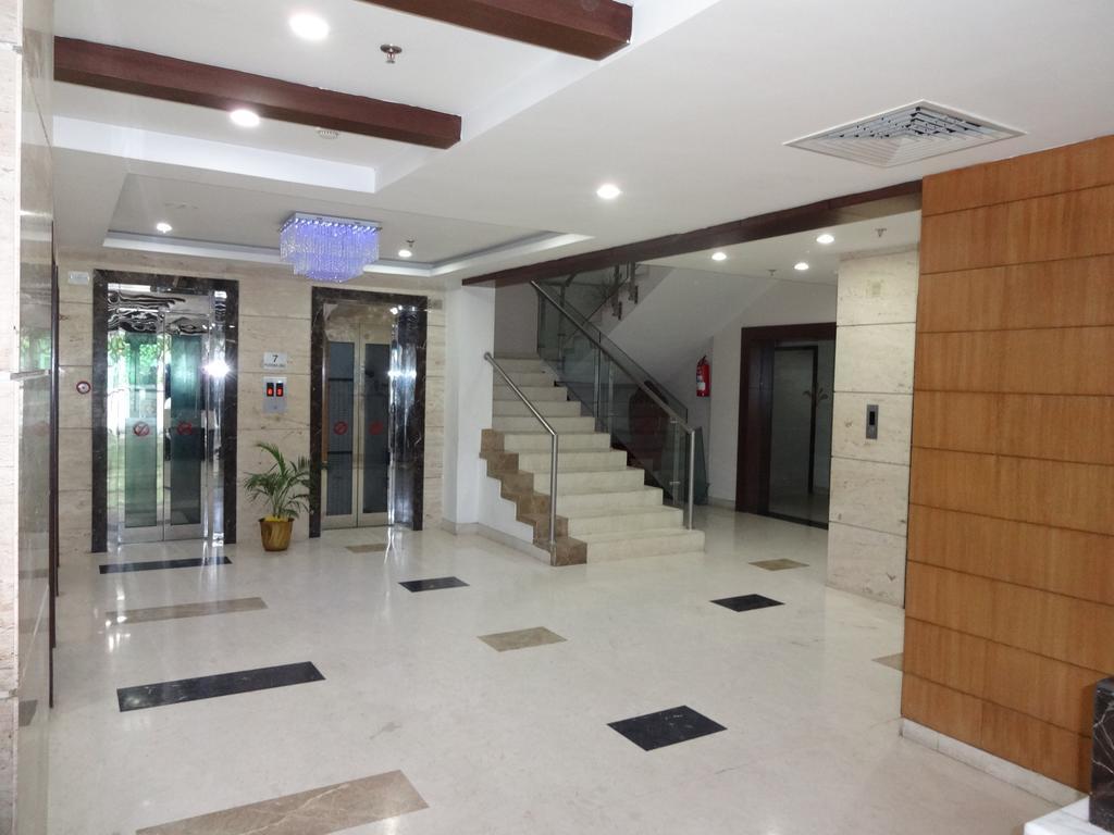 La Hospin Hotel Rajahmundry Phòng bức ảnh